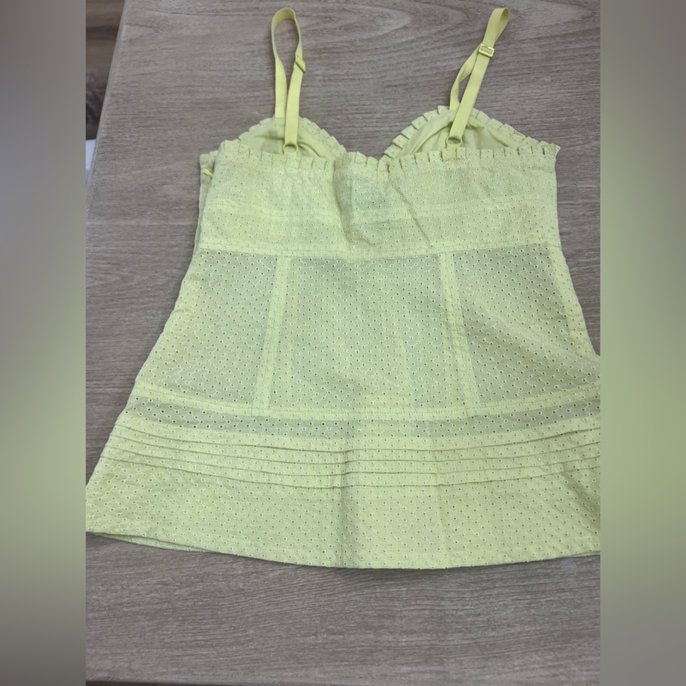 Marc by Marc Jacobs yellow eyelet  blouse size 2 - Picture 4 of 8